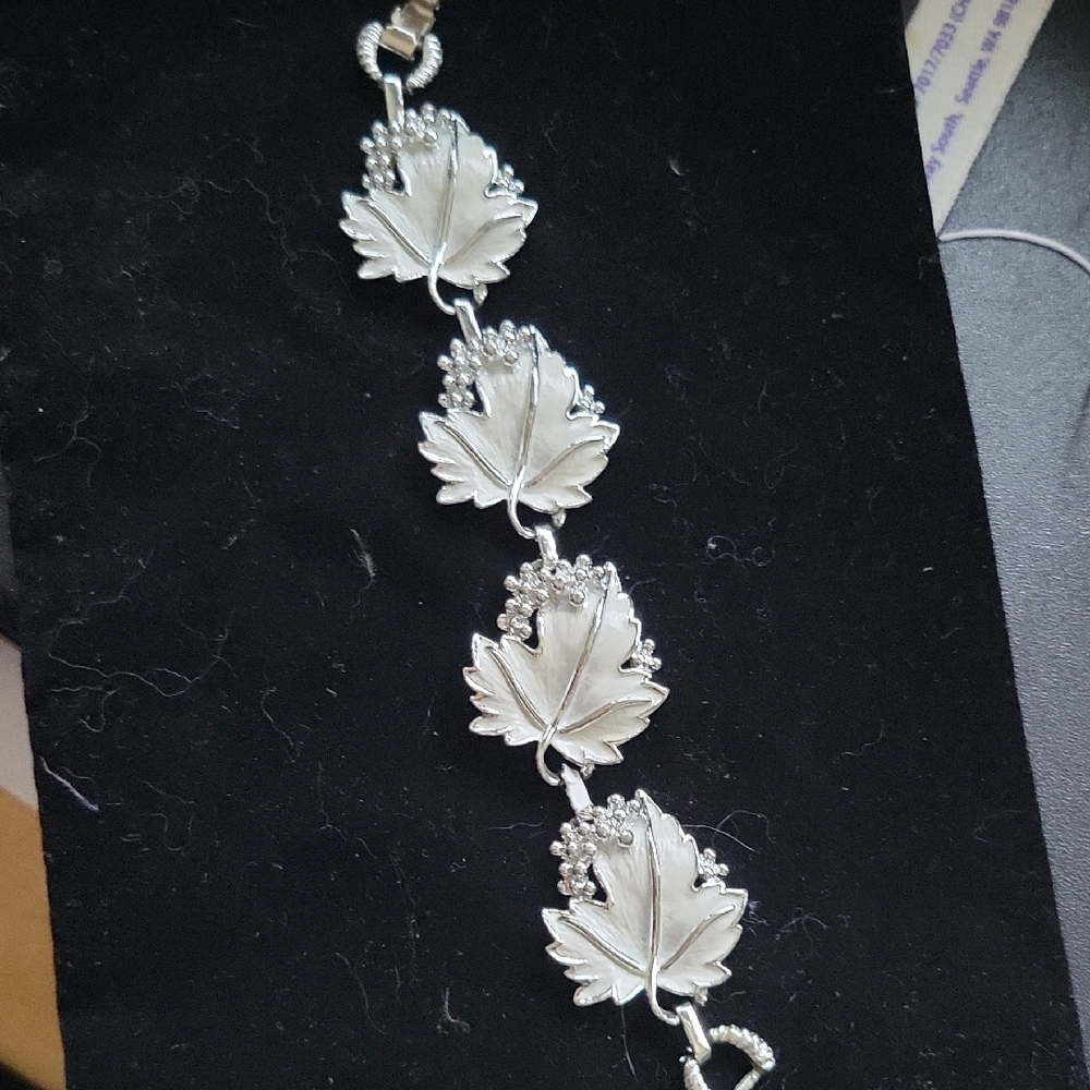 Vtg Sarah Cove Silver Leaf Bracelet